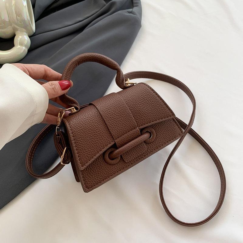 

Літо 2024, нова модна проста сумка, жіноча суцільна кольорова модна сумка через плече в іноземному стилі, проста маленька квадратна сумка