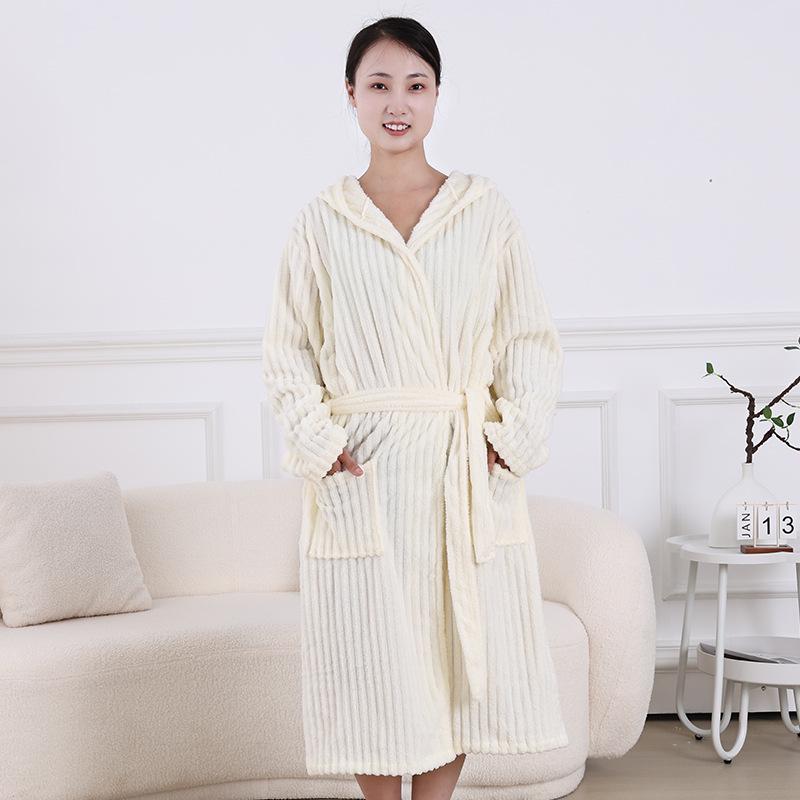 Dicker Kapuzen-Bademantel für Damen in Candy-Streifen, Übergröße, Korallenfleece