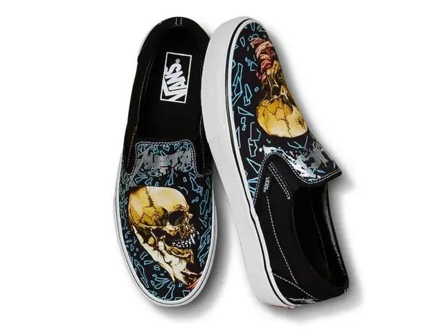 VN0A5AO8421 Metallica A Vans Classic Slip-On "The Black Album 30th Anniversary"