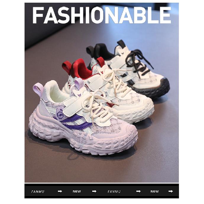 Children's mesh running shoes2026Spring and summer sports shoes for boys, available in small, medium, and large sizes, in Angora red, trendy casual