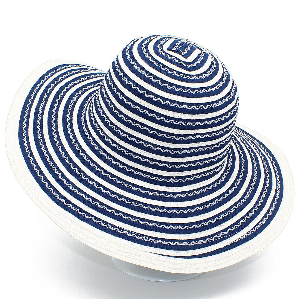 Ladies outdoor striped beach visor spring and summer fashion show face small sunscreen hat big eaves new bucket hat