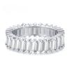 2 * 4 mm D-Farbe VVS1 Smaragdschliff voller Mossanit-Ring für Damen und Herren, 925er Sterlingsilber vergoldet, 18 Karat klassisches Diamant-Ewigkeitsband