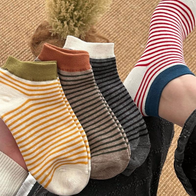 Color-blocking Striped Boat Socks Women's Thin Cotton Socks Comfortable and Breathable Shallow Mouth Invisible Short Socks Simple and Elegant