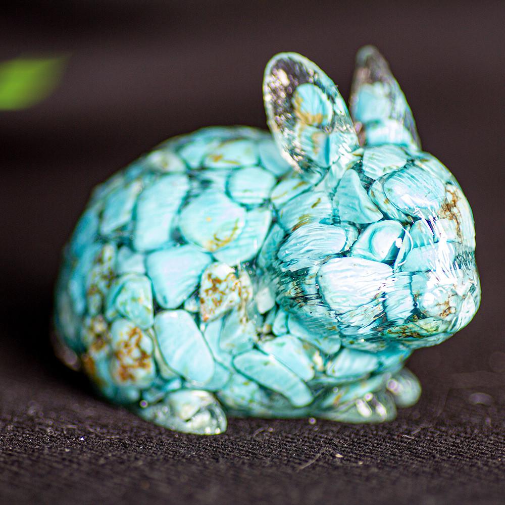 Natural Crystal Resin Bunny Figurine For Home Decor And Gift Giving