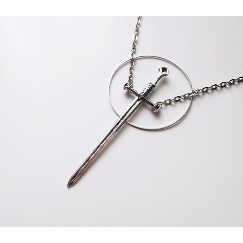 Retro Dagger Sword Pendant Necklace - European & American Style