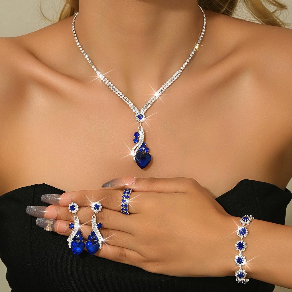 European and American New Fashion Hot-selling Diamond Luxury Necklace Bracelet Earrings Jewelry Set Bridal Wedding Dinner Accessories 2026