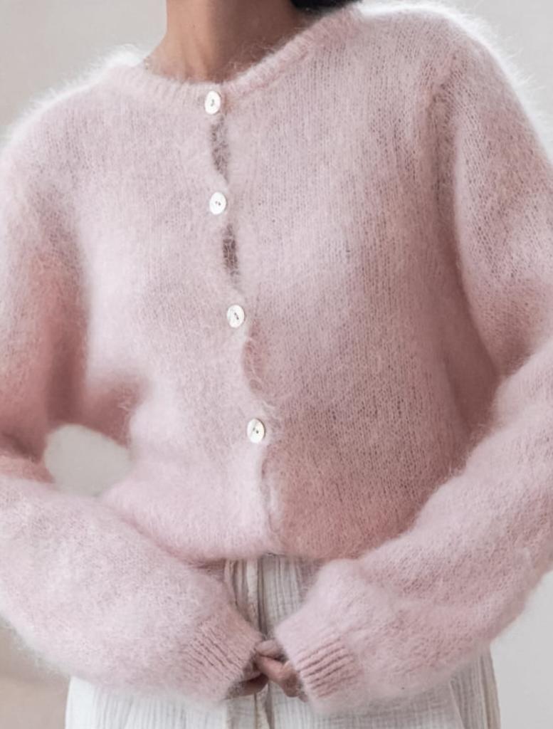 Europa, Amerika 2026 herfst en winter sfeer pluche trui dames effen kleur mode eenvoudig veelzijdig los gebreid vest van wol