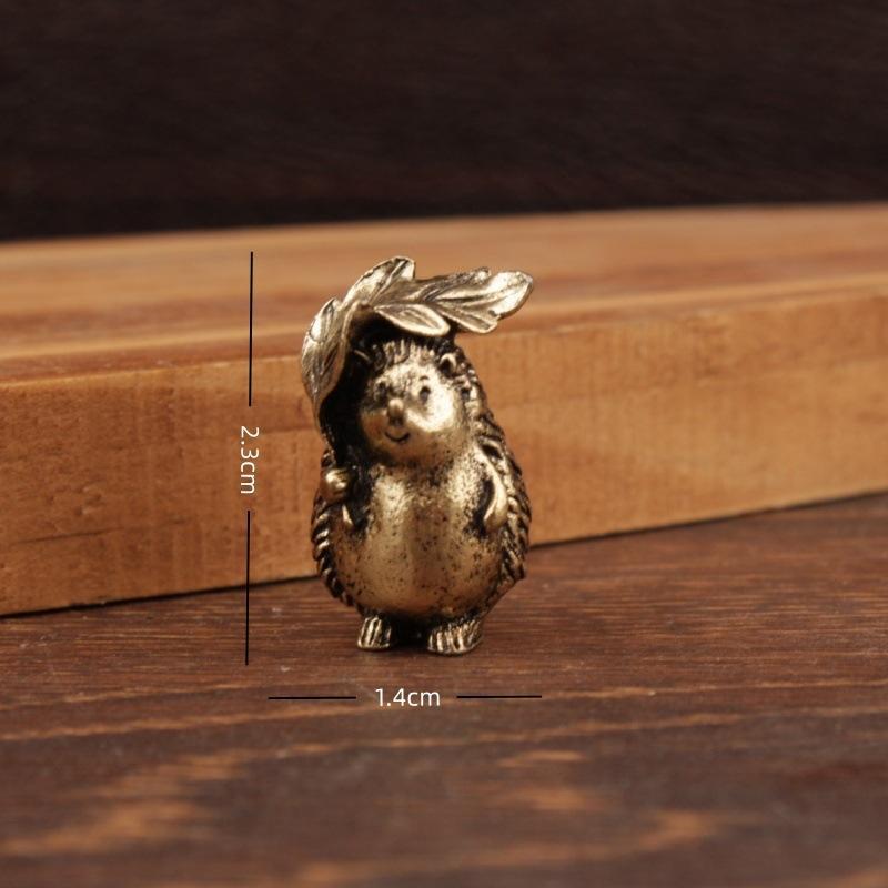 2 Stück/Set Sammlerfigur Messing-Igel-Statue Verziert Mit Schönen Blättern Und Blumen
