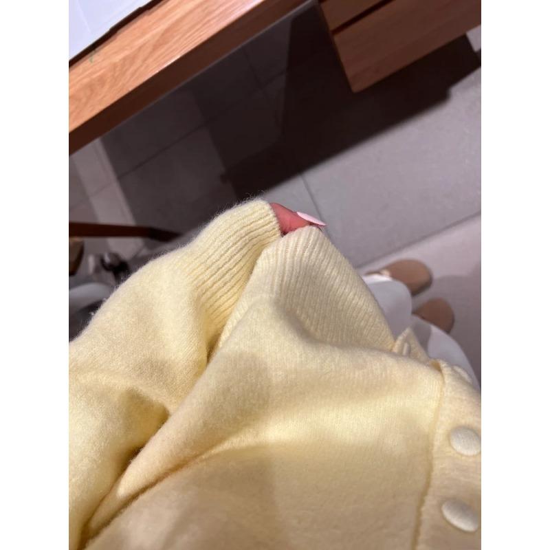 Milk yellow age-reducing dopamine knitted top cardigan women's autumn and winter single-breasted lapel shoulder sleeve sweater jacket