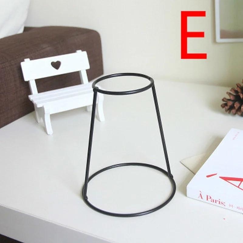 Abstract Black Lines Minimalist Abstract Iron Vase Dried Flower Vase Racks Nordic Flower Ornaments Home Party Decoration Vase