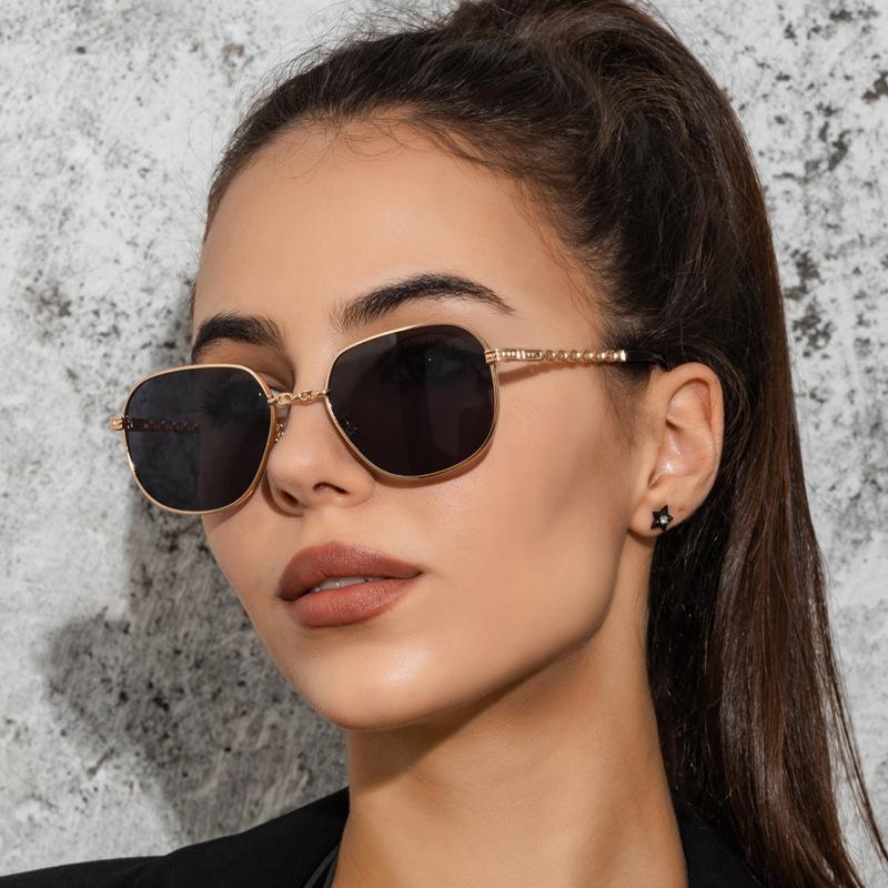 New small frame square sunglasses European and American personalized metal hollow sunglasses trendy street glasses s