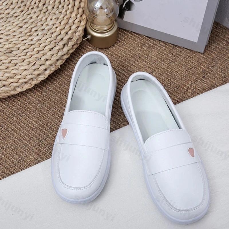 Fashion 2024 New Summer White Nurse Shoes Women Soft Sole Fashion Comfortable Casual Comfortable Non-slip Flat Sports Walking Shoes