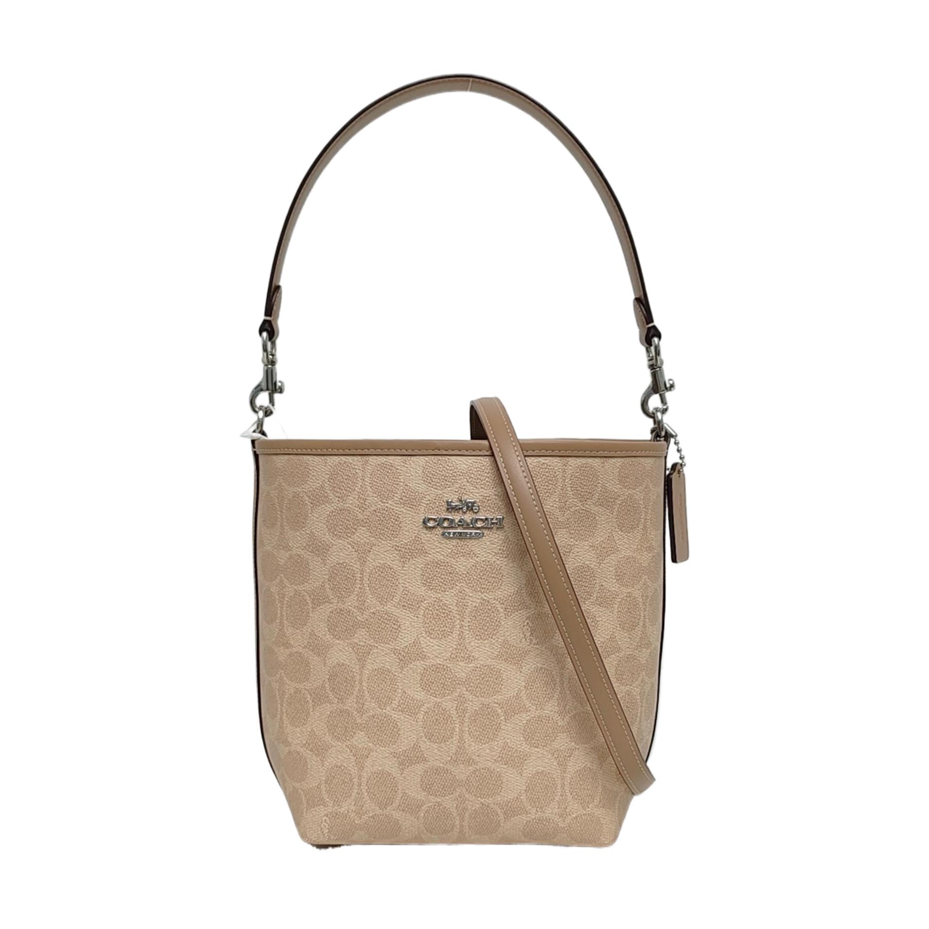 [Pre-Owned] City Bucket 17 Monogram Metal Logo Signature Coated Canvas Tote Shoulder Bag Small - Excellent #OTLSOY ONE SIZE