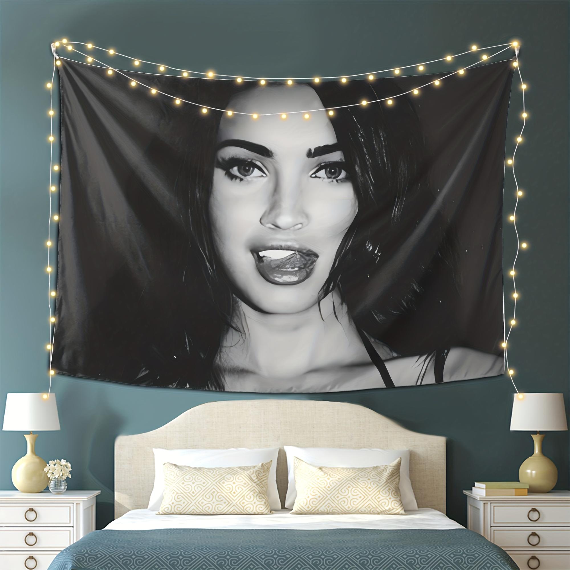 

MEGAN FOX Wall Tapestry High Definition Printed Horizontal Wall Hanging for Living Room Bedroom Office Party Birthday Valentine 74x94cm(29x37in)