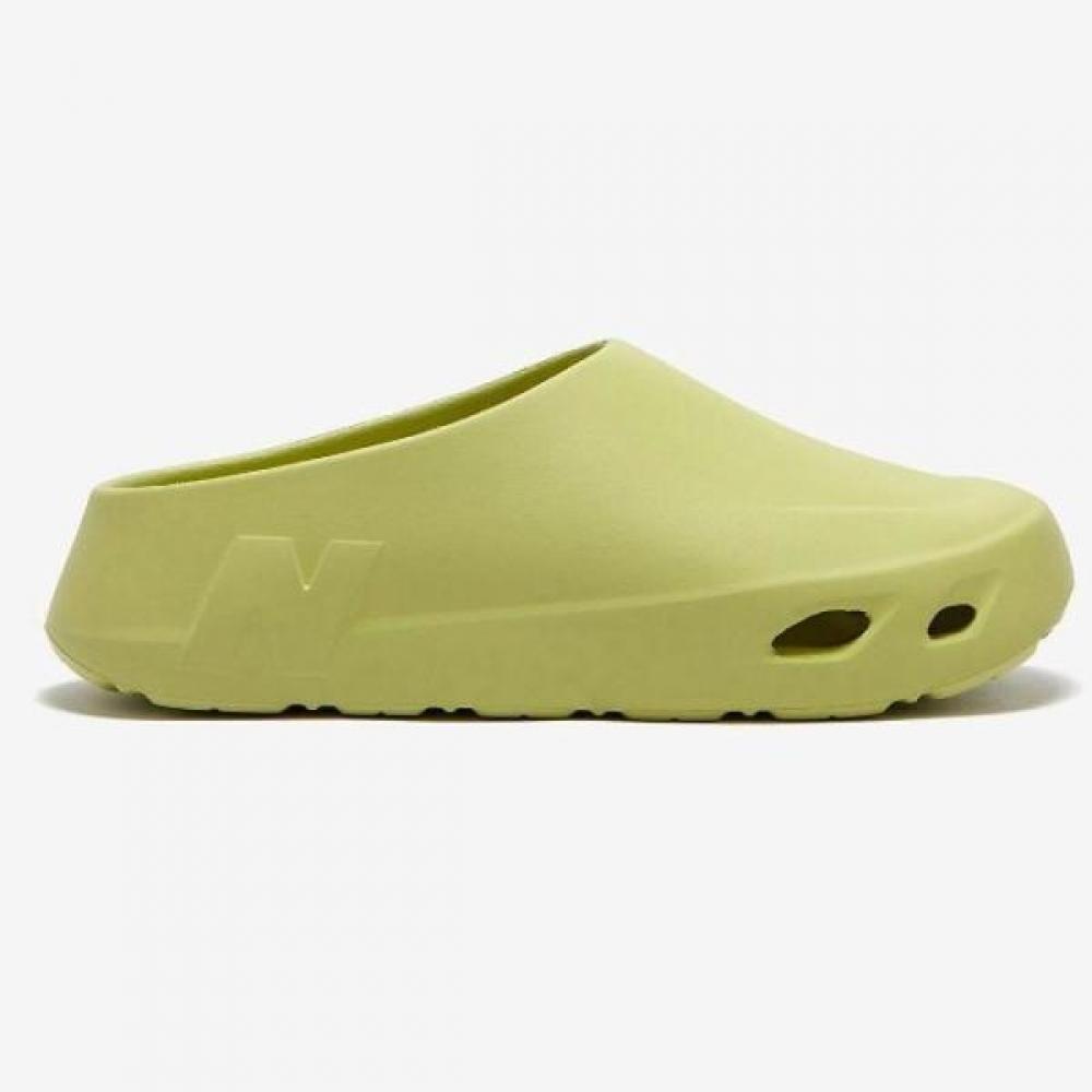 

Sellerhub Sports New Balance Slipper Enclord 2 Sd5501ye2 Nbrjdf440e 230