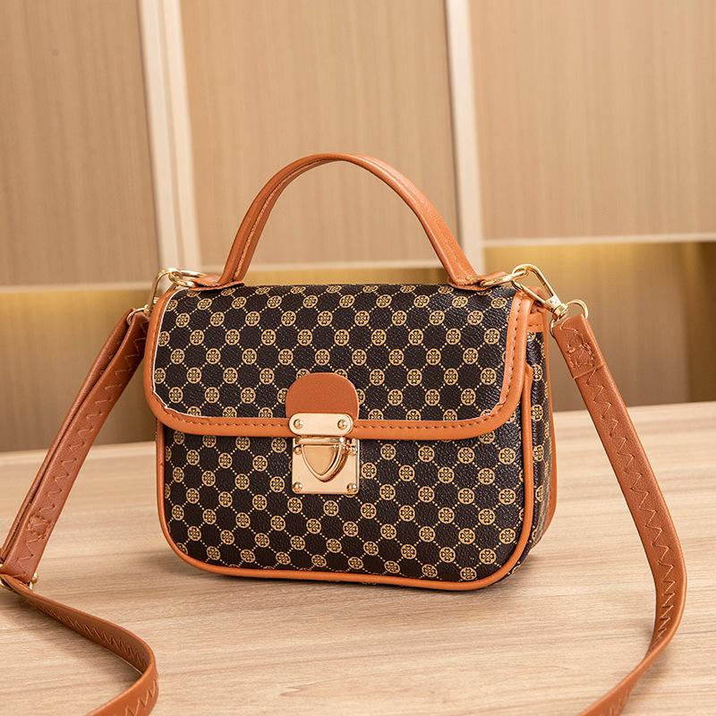 Bag Women's New Trendy Bag Women's Texture Versatile Messenger Bag Fashionable Retro Diamond Square Bag Women