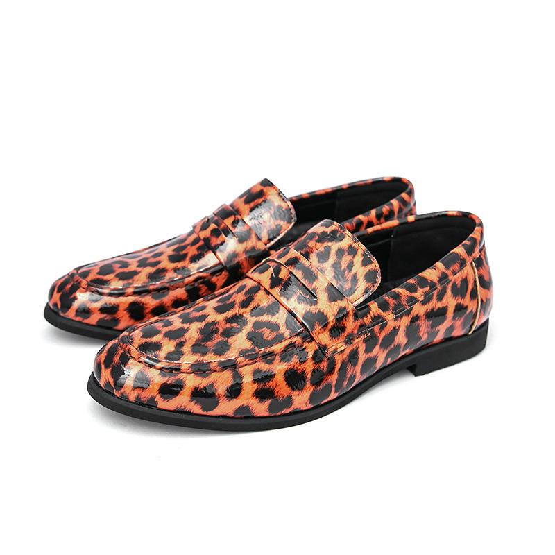 Men's loafers summer new large-size casual shoes leopard print one-pedal leather shoes men's foreign trade Doudou shoes men