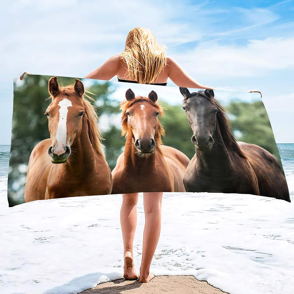 Horses Print Super Soft Beach Towels Oversized Microfiber Bath Towels Quick Dry Absorbent Towel for Adults Men Women Boy Girl
