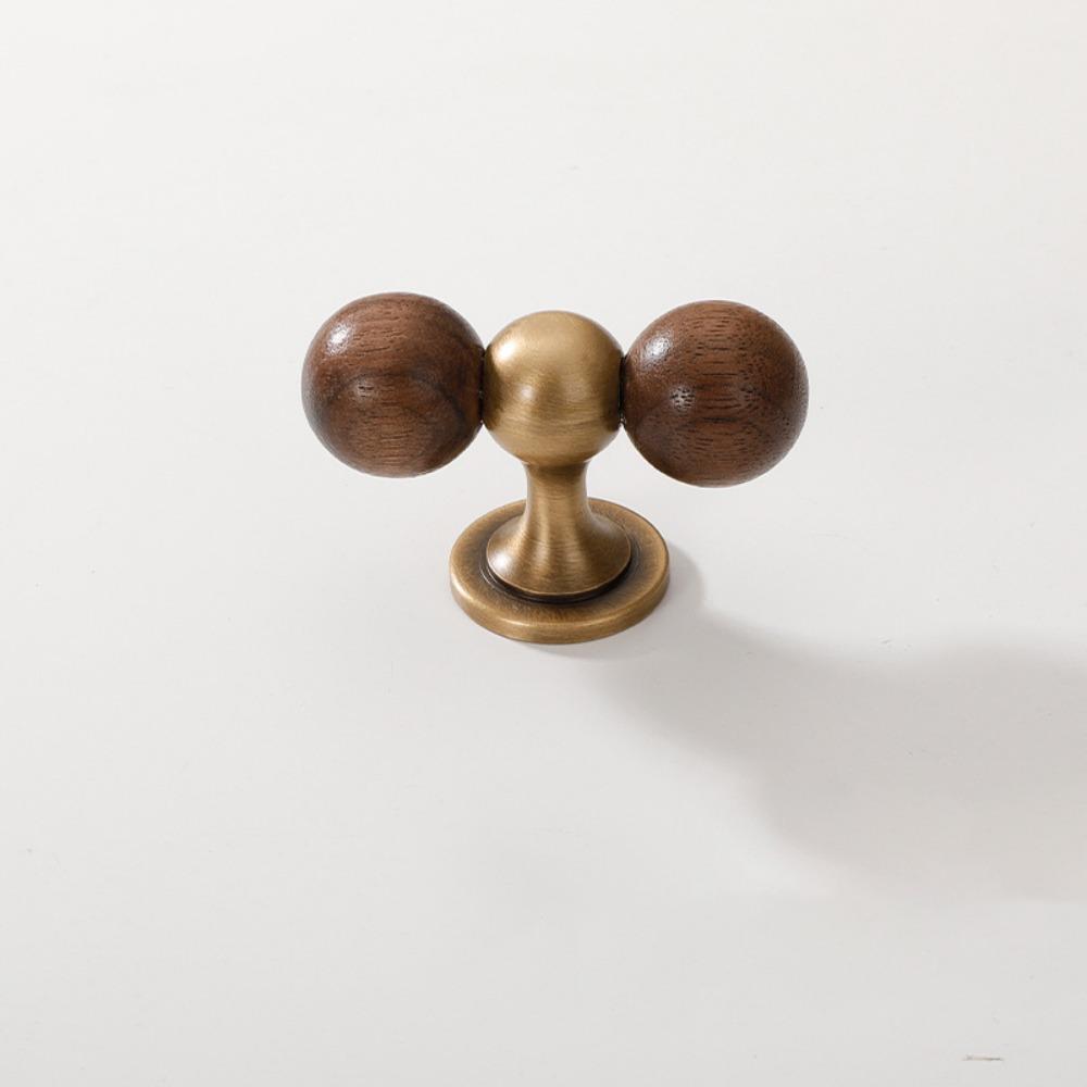 

Light Luxury Zinc Zinc Zinc Alloy Furniture Door Knob Comfortable Grip Cabinet Handle Drawer Handles Style D