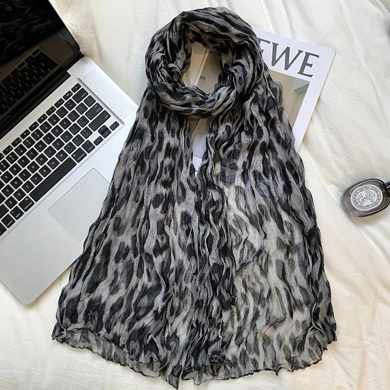 Vintage Spice Girl Style Leopard Print Scarf Women's Premium Sense Long Silk Scarf Yarn Thin Pure Desire Scarf Scarf Shawl