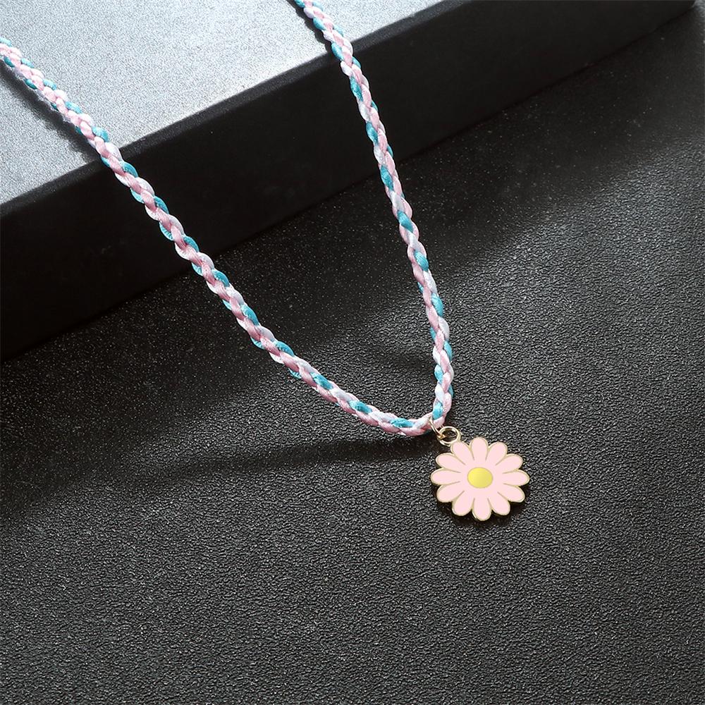

Cute Daisy Pendant Braided Necklaces Handmade Colorful Woven Cord Adjustable Choker Fashion Jewelry for Holiday Boho Style Gifts розовый
