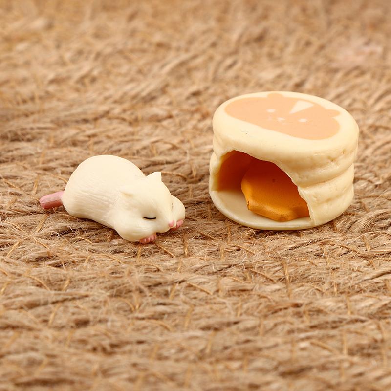 Doll House Hamster Eatting Desserts Hamburger Food Mini Decoration Toys