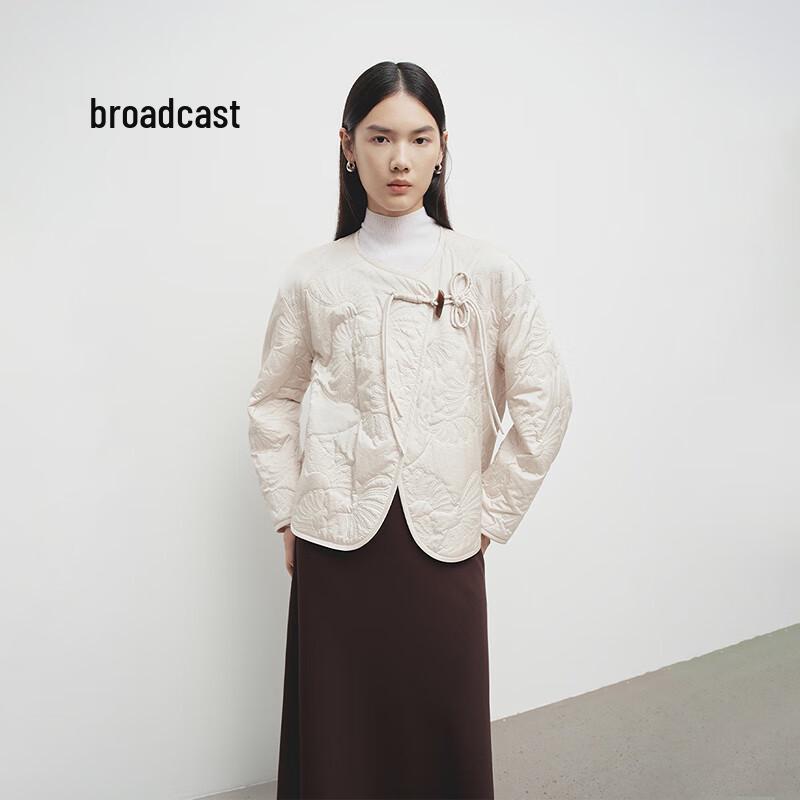 

Broadcast Women s New Chinese Embroidered Lightweight Padded Jacket S
