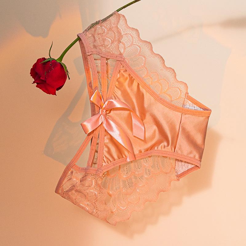 

Атласные трусики-слипы со средней посадкой и кружевом - Сладкие и Сексуальные XL