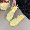 Fashion Summer Beach Ladies Flats Slippers Sandals Shoes Round Toe Fashion Mesh Female Flats Slides Slippers Shoes For Women Mules