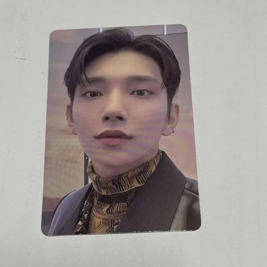 Seventeen Joshua Attaka Weverse Pre-order Benefit Photocard