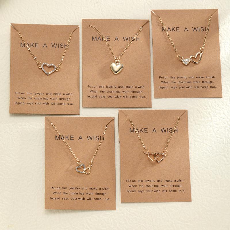 5 Pcs Simple Heart Choker Necklaces Set for Women Fashion Crystal Hollow Love Pendant Necklace Design Jewelry Set Gifts