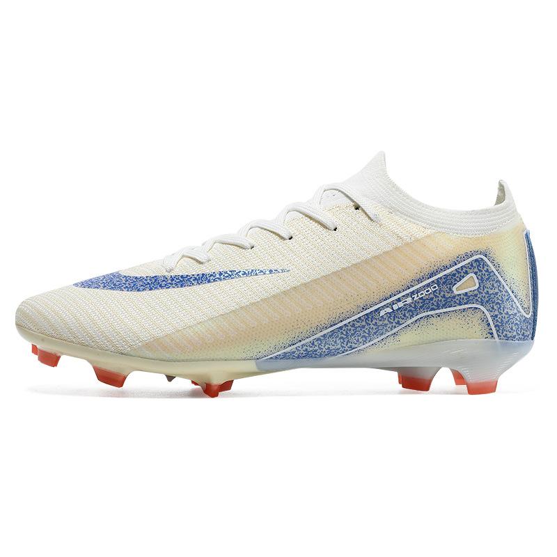 

Seamless fly-woven football shoes men s low-top youth long nails broken nails training sports football shoes 37