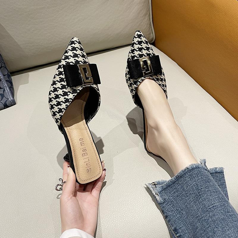 

Весна 2024 Баотоу Полутапочки Новый стиль Босоножки на шпильках Туфли-бабочки 40