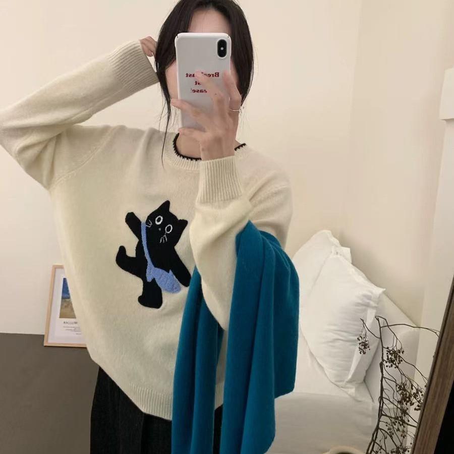 Korean Style Color Block Kitten Embroidered Pullover Sweater for Women, 2025 Design