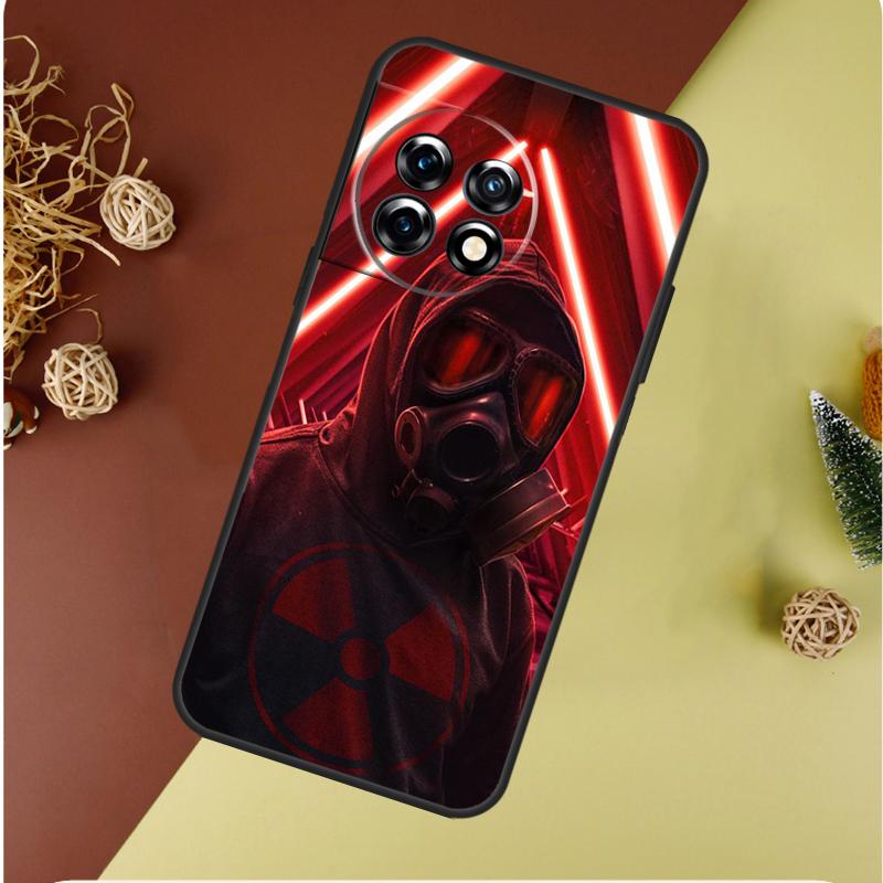 Nuclear Mask Gas Mask For OnePlus 13 13R 12 12R 11 9 10 Pro 8T 9RT 10T 10R Nord 4 CE 2 3 Lite N20 N30 Phone Case