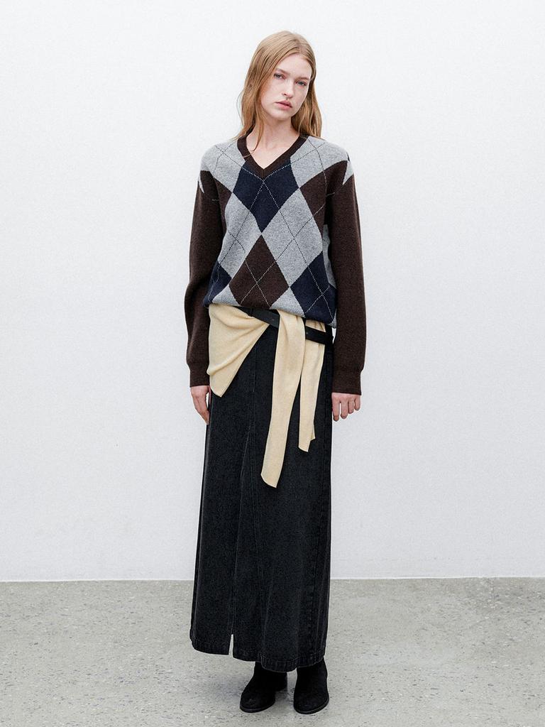 ATELIER NAIN Wool Blended Argyle V-Neck Knit(T-7104)