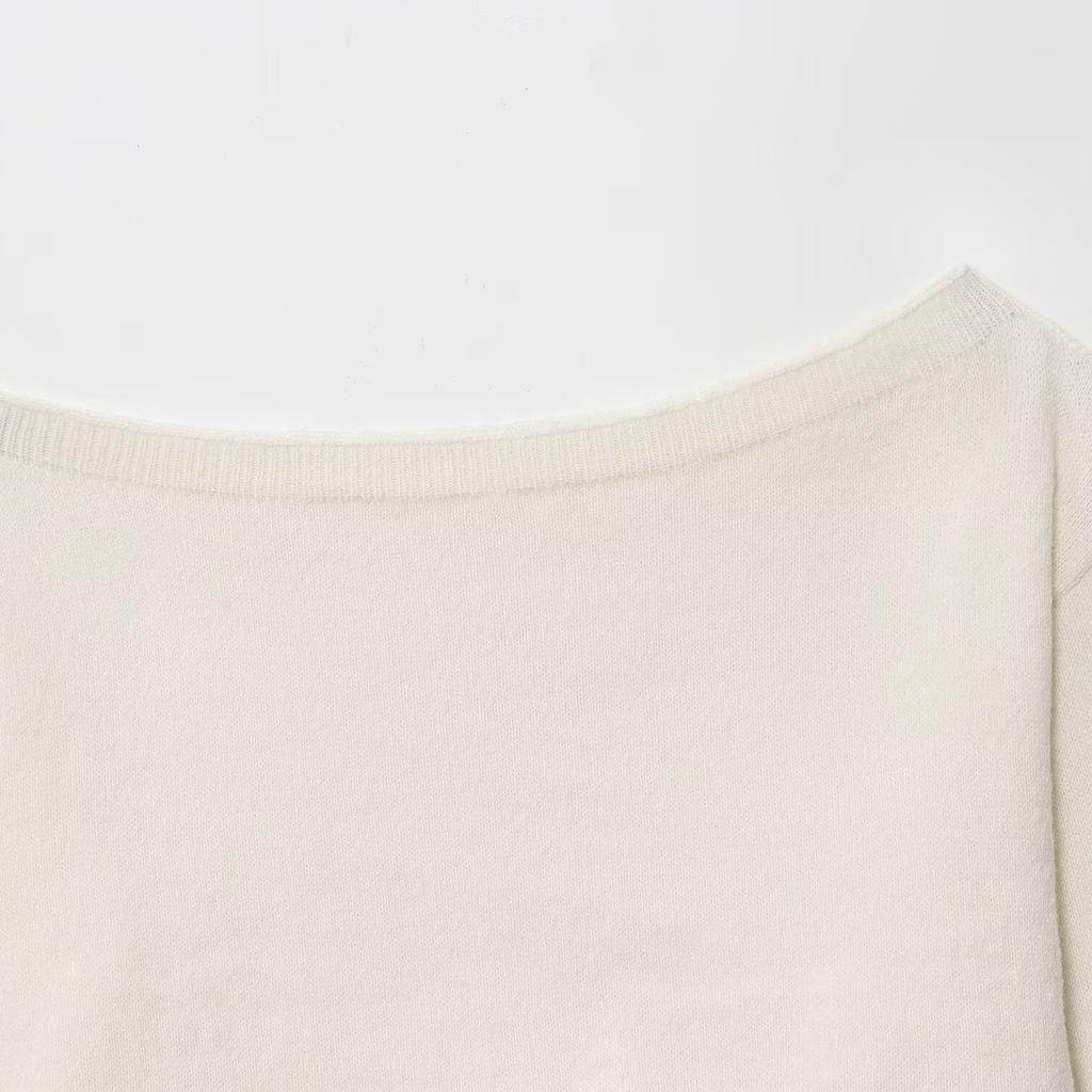 European and American style, new women's clothing, foreign style American off-shoulder loose and slim one-word shoulder primer sweater