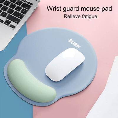 Attraktives Mauspad, ergonomisches Design, schmutzabweisende Handauflage