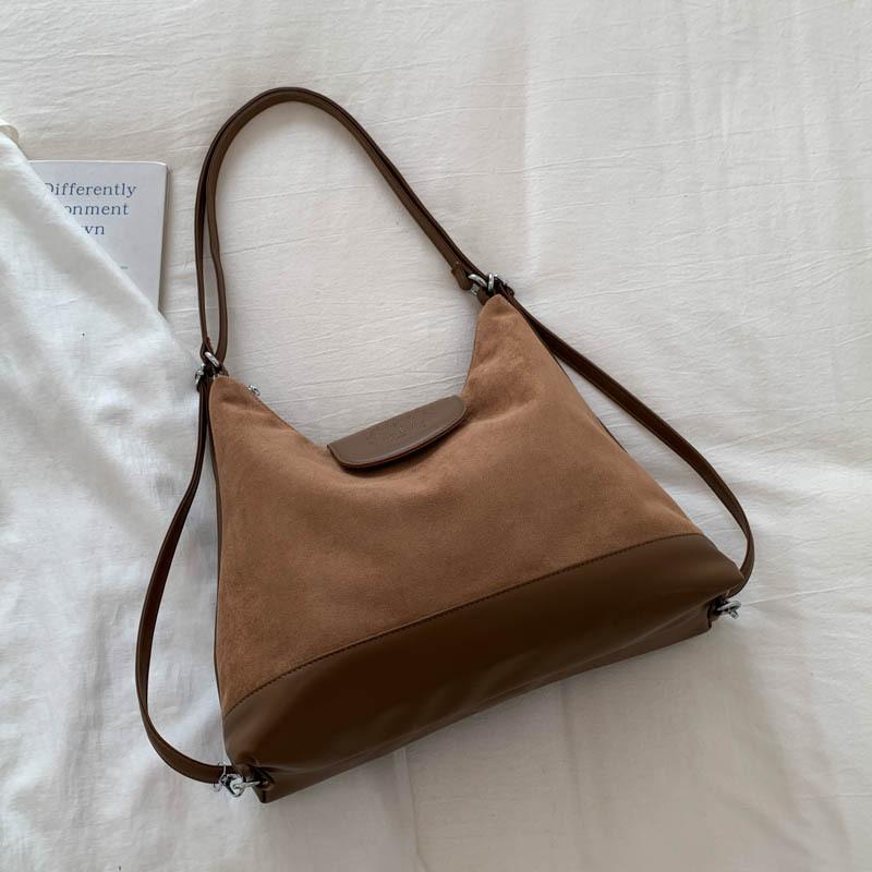 Autumn and winter retro suede women's backpack 2025 new large-capacity commuting backpack student class schoolbag