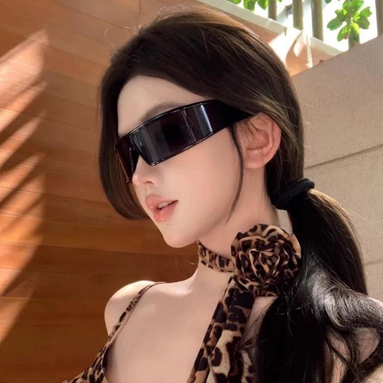 

Women s sunglasses, new headband sunglasses, men s and women s fashion sunglasses.