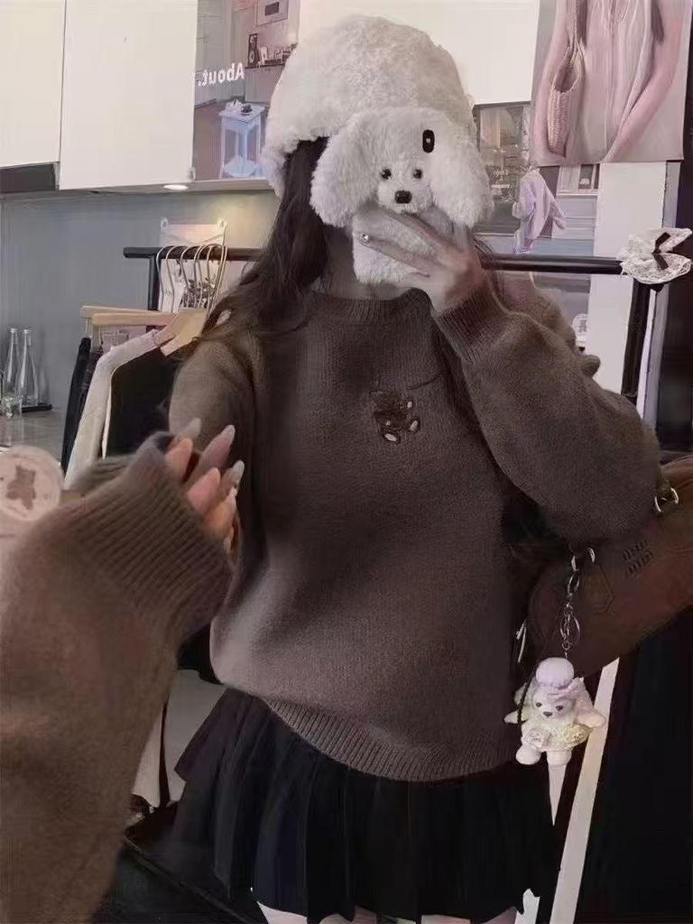 Korean Embroidered Bear Knit Sweater, Soft & Warm for Autumn/Winter