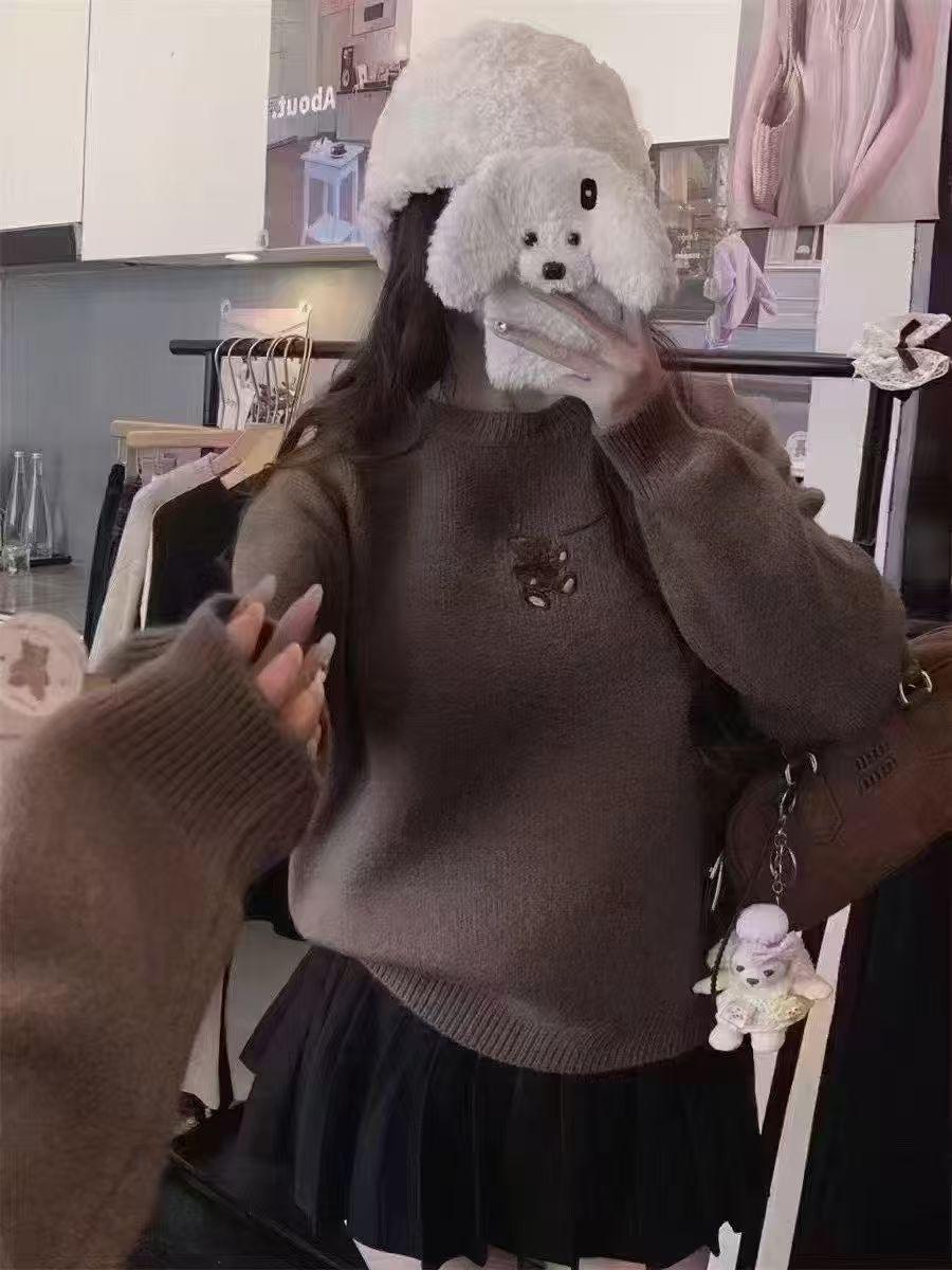 

Korean Embroidered Bear Knit Sweater, Soft & Warm for Autumn/Winter One Size кавовий