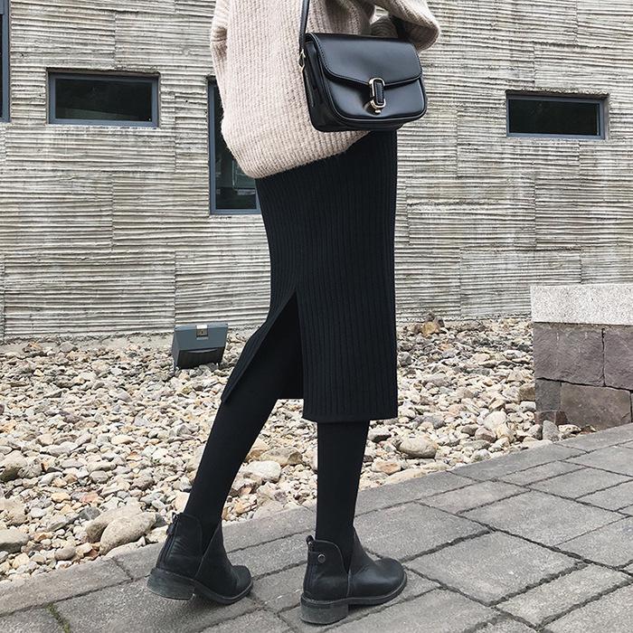 High-Waisted Knit Bodycon Skirt for Autumn/Winter 2025 - European & American Style, Mid-Length with Slit.