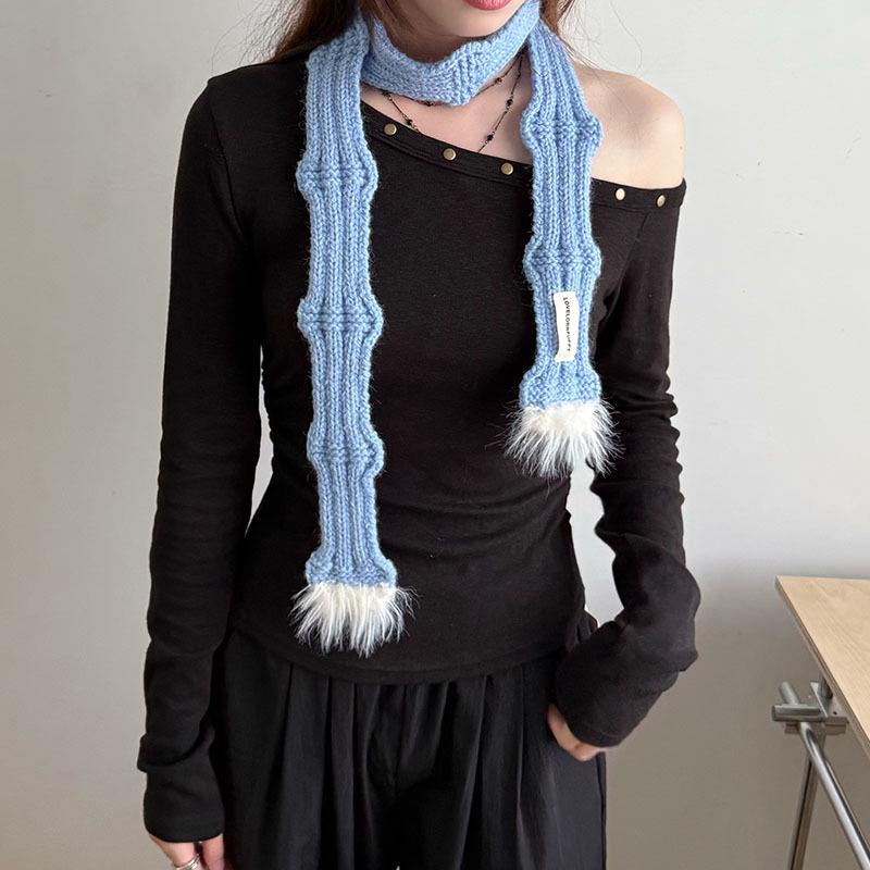 American Artistic Striped Sweet & Spicy Fashionable Women's Scarf for a Stylish Autumn & Winter Look