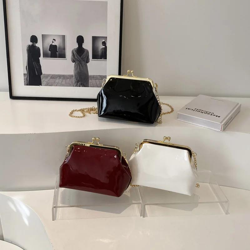 Glänzende PU-Damen-Umhängetaschen mit Ketten, Party-Umhängetaschen für Damen, modisch, vielseitig, neu