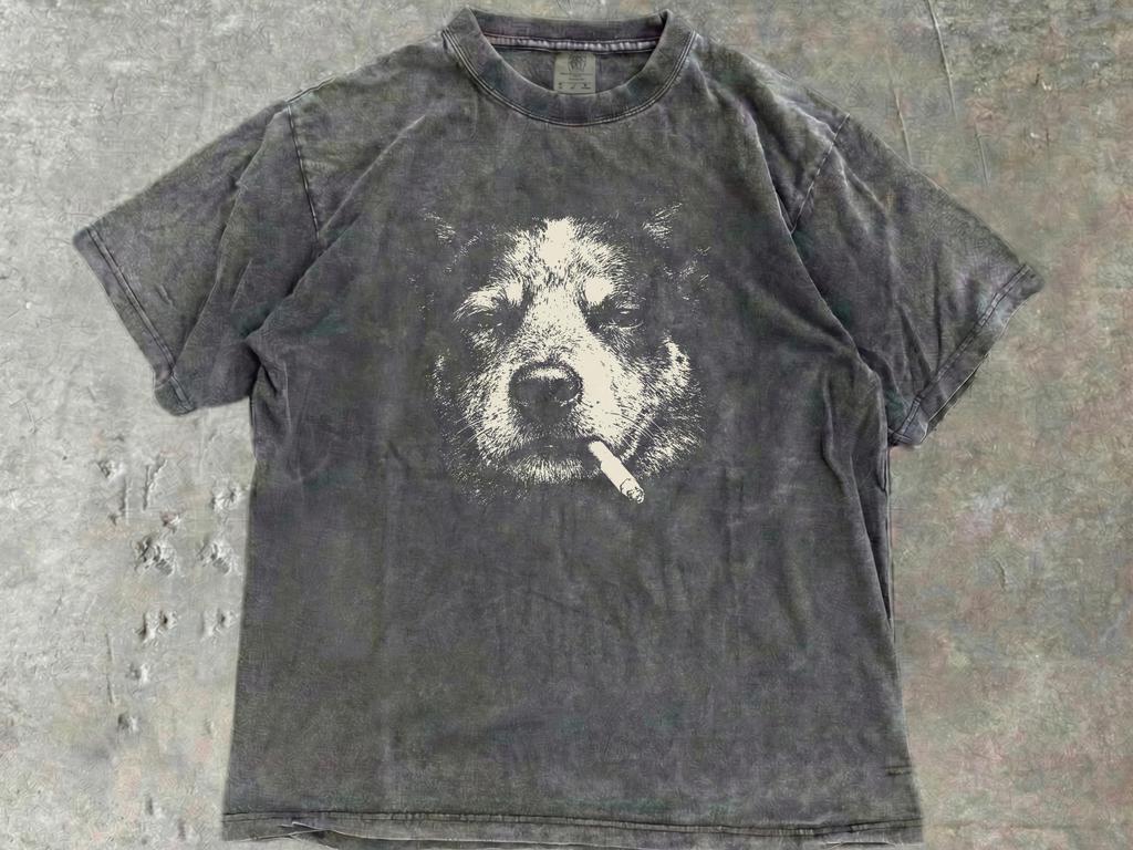 Smoking Blue Heeler Shirt, Vintage Y2K Grunge Australian Cattle Dog Grafik, Lustiges Hundegesicht Shirt, Comfort Colors® Edgy Meme, Geschenk Hundeliebhaber