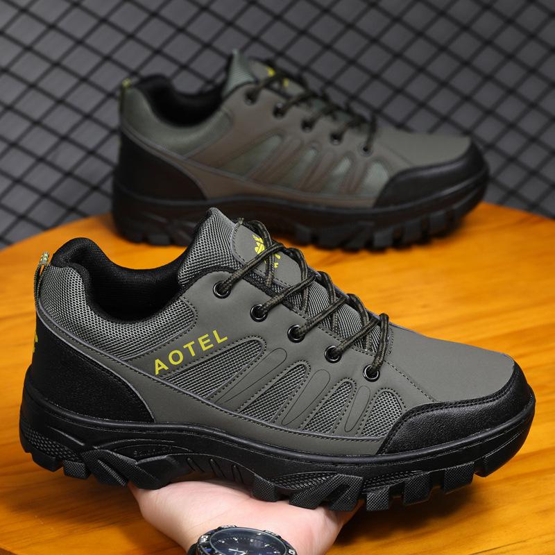 Mountaineering Men's Shoes New Outdoor Round Head Flat Heel Labor Insurance Shoes Casual Trend Warm Comfortable Cold Sticky Mountaineering Shoes