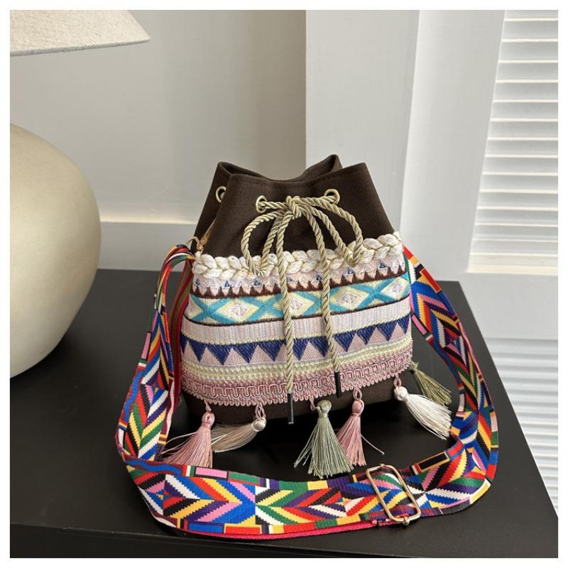 Bags A few women's bucket bags New shoulder bags Fashion trend Su messenger bags