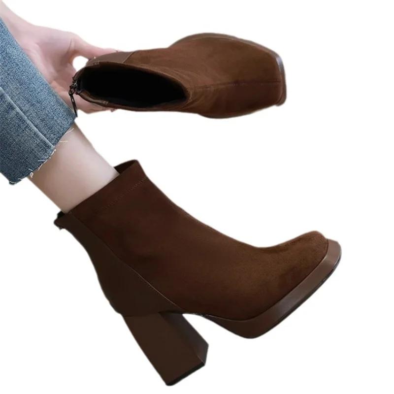 Fashion 2024 Autumn New Korean Fashion Round Head Zipper Women's Thick Bottom Square Toe Boots