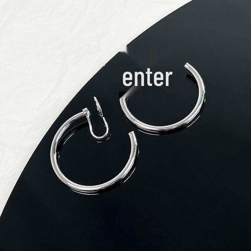 Pearl Mosquito Coil Disc Ear Clips: No-Pierce, Elegant French-Style Earrings for Women